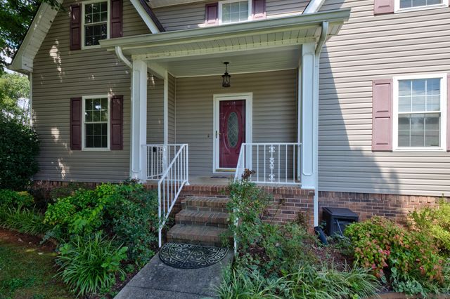 1706 Mountain Bay Drive, Hixson, TN 37343