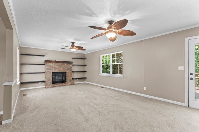 1706 Mountain Bay Drive, Hixson, TN 37343