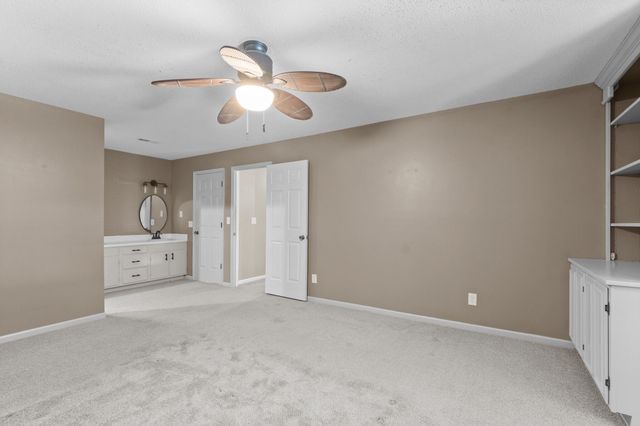 1706 Mountain Bay Drive, Hixson, TN 37343