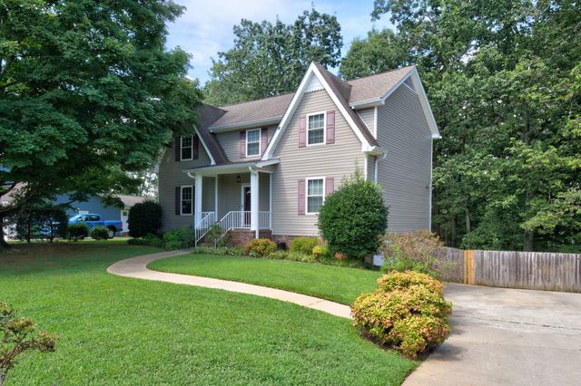 1706 Mountain Bay Drive, Hixson, TN 37343
