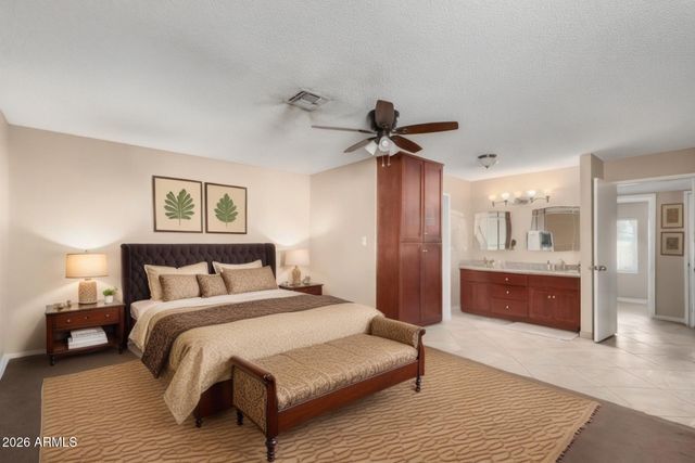 4722 E WINTU Way, Phoenix, AZ 85044