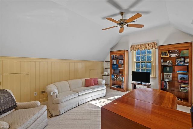 3005 Kitchums CLS, Williamsburg, VA 23185