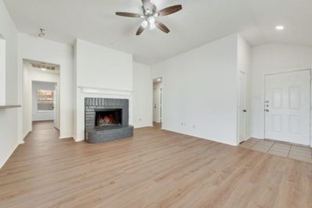 9708 Westmere Lane, Fort Worth, TX 76108