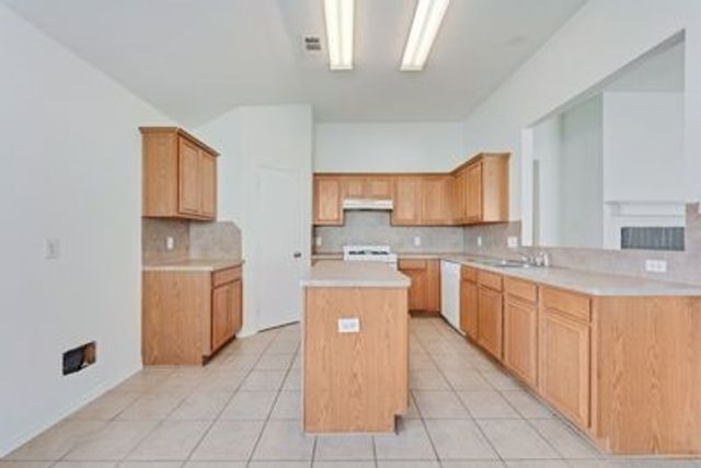 9708 Westmere Lane, Fort Worth, TX 76108