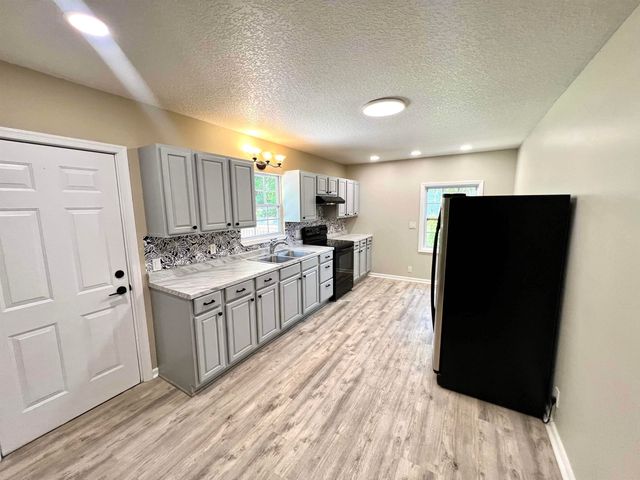 804 W 2nd St, St Augustine, FL 32084