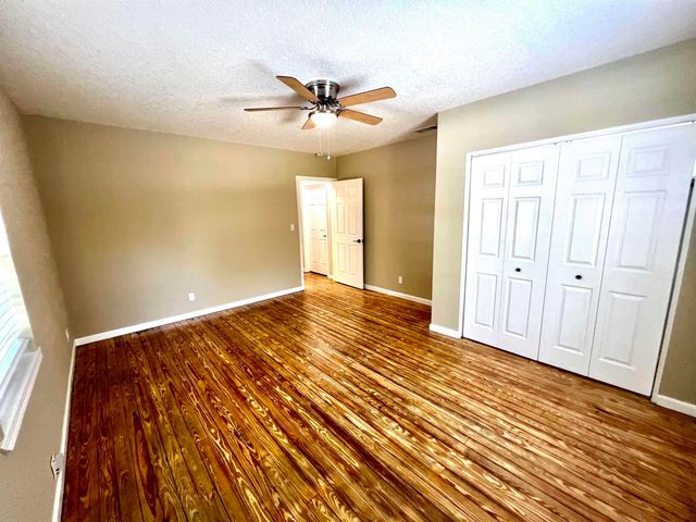 804 W 2nd St, St Augustine, FL 32084