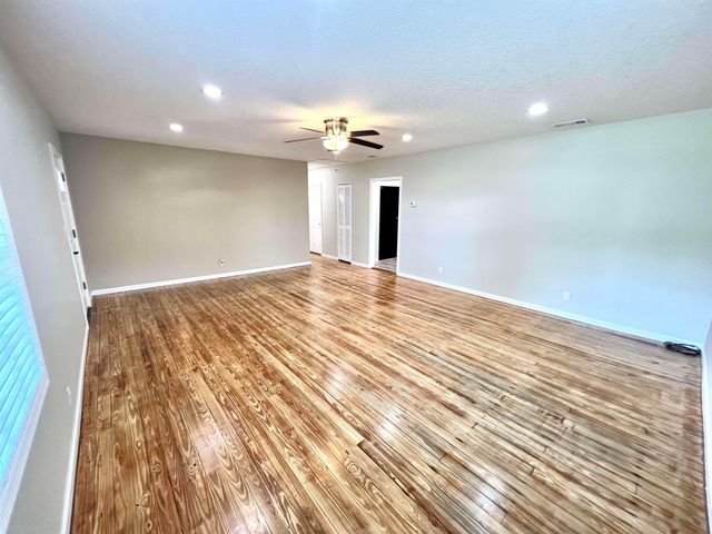 804 W 2nd St, St Augustine, FL 32084