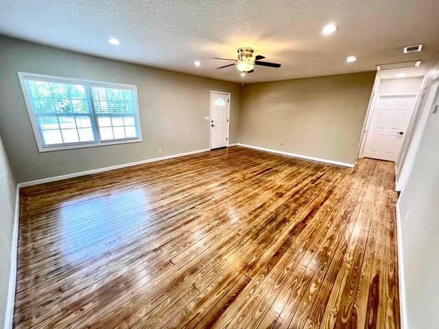 804 W 2nd St, St Augustine, FL 32084