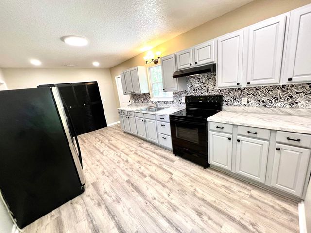 804 W 2nd St, St Augustine, FL 32084