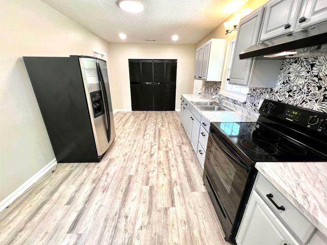 804 W 2nd St, St Augustine, FL 32084