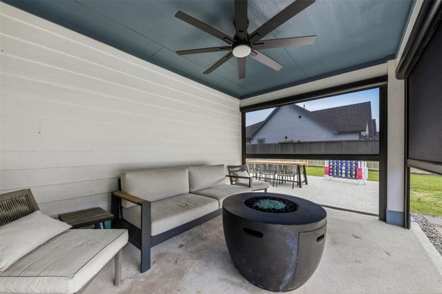 4207 Butler Point Lane, League City, TX 77573