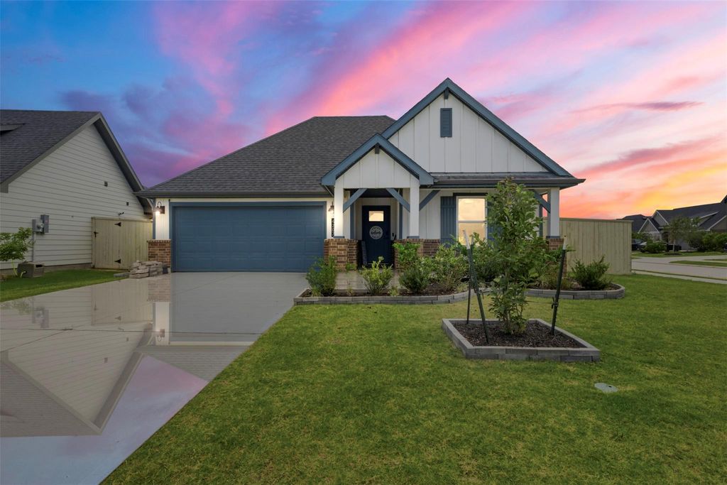 4207 Butler Point Lane, League City, TX 77573
