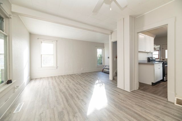 138 E Read Street, Marcellus Twp, MI 49067