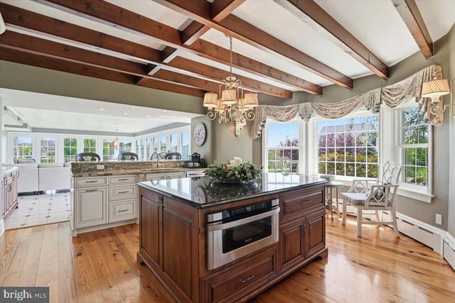 175 WAVERLY LN, Harleysville, PA 19438