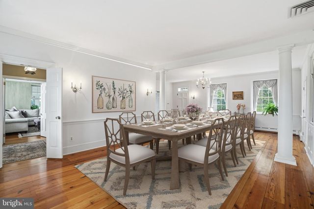 175 WAVERLY LN, Harleysville, PA 19438