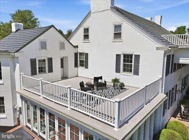 175 WAVERLY LN, Harleysville, PA 19438