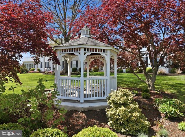 175 WAVERLY LN, Harleysville, PA 19438