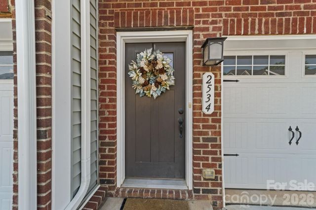 2534 Grantham Place Drive, Fort Mill, SC 29715