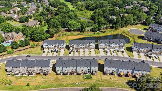 2534 Grantham Place Drive, Fort Mill, SC 29715