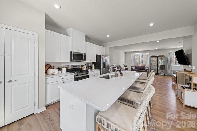 2534 Grantham Place Drive, Fort Mill, SC 29715