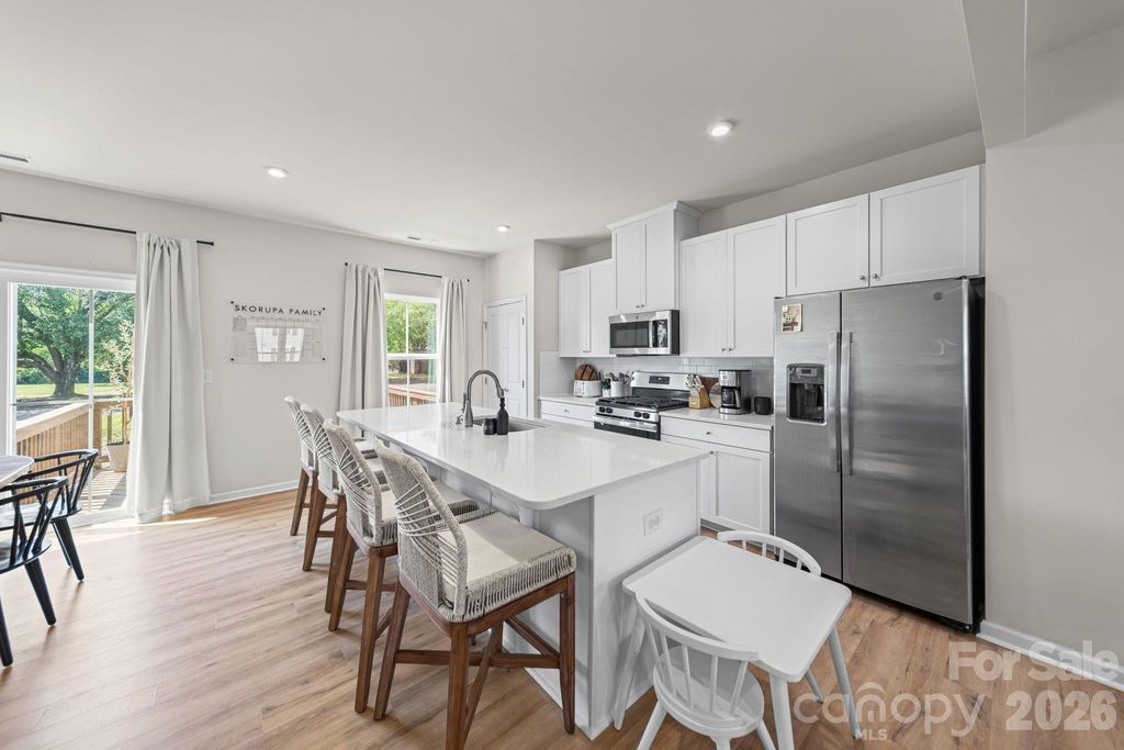 2534 Grantham Place Drive, Fort Mill, SC 29715