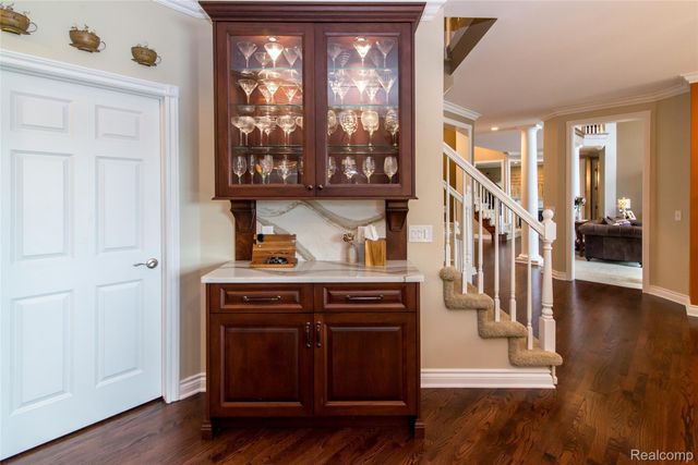 3166 Beach Lake Drive W, Brighton Township, MI 48380