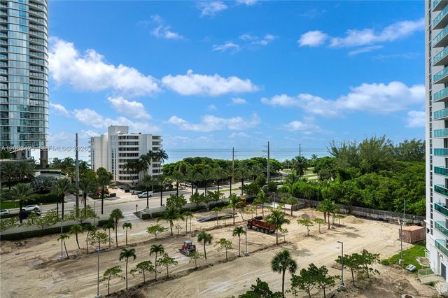 100 Bayview Dr 709, Sunny Isles Beach, FL 33160