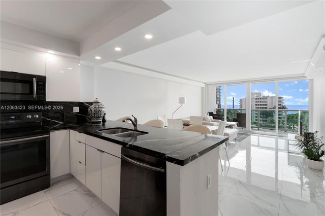 100 Bayview Dr 709, Sunny Isles Beach, FL 33160