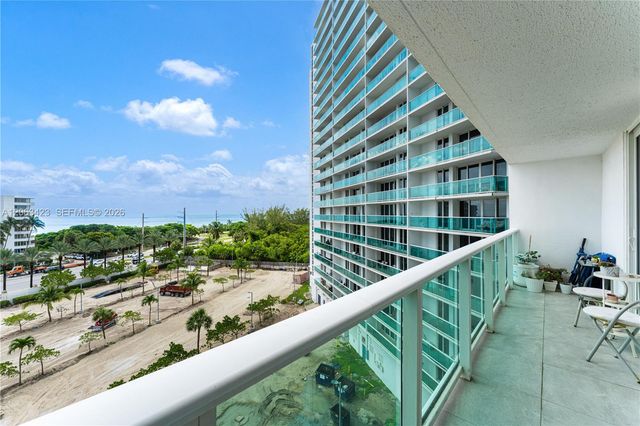 100 Bayview Dr 709, Sunny Isles Beach, FL 33160