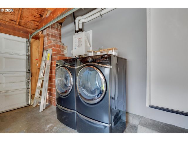 1310 Se 114TH Ave, Portland, OR 97216