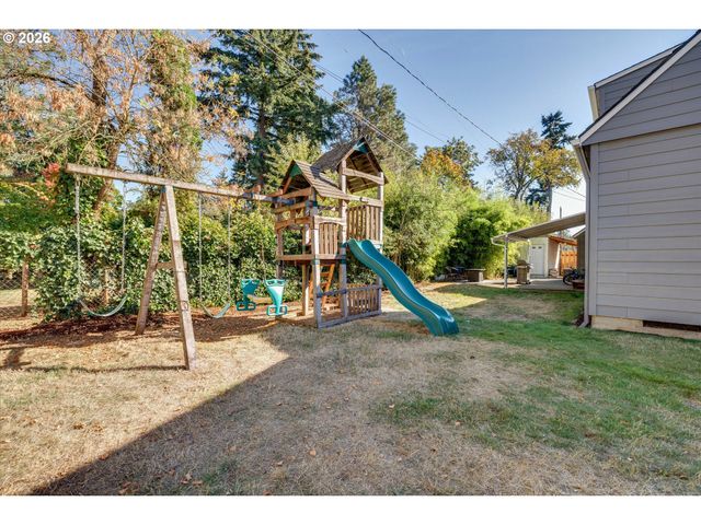 1310 Se 114TH Ave, Portland, OR 97216