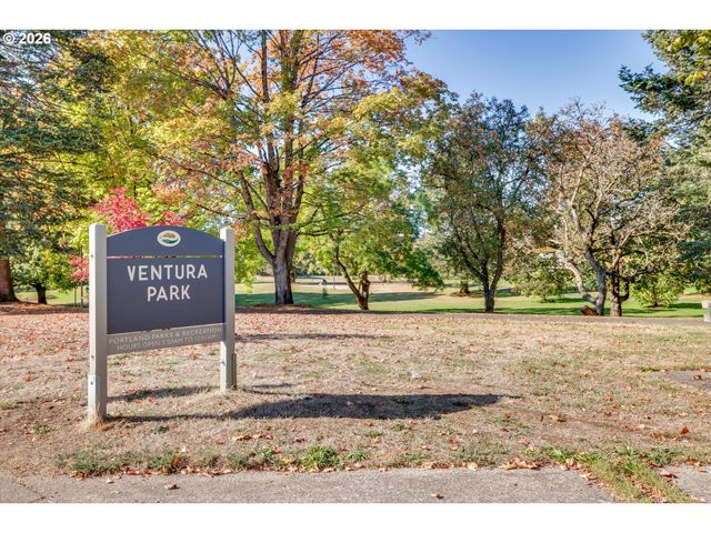 1310 Se 114TH Ave, Portland, OR 97216