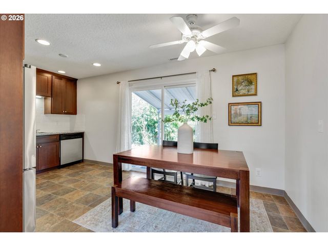 1310 Se 114TH Ave, Portland, OR 97216