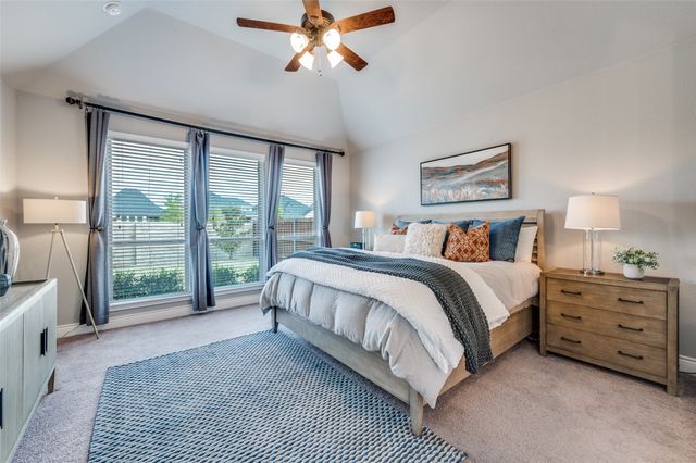 905 Hubbard Creek Trail, Mckinney, TX 75071