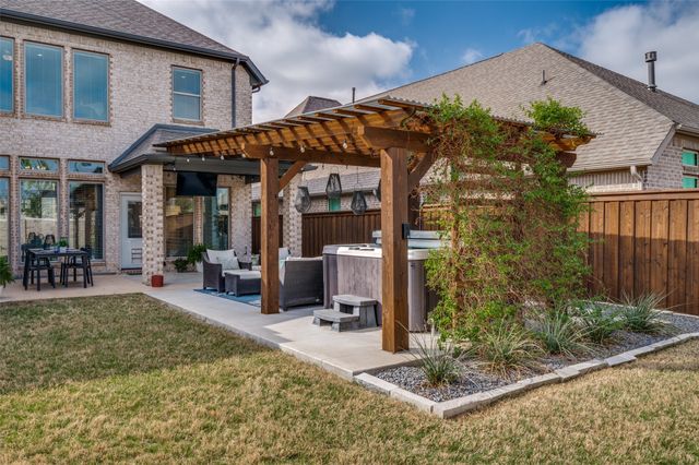 905 Hubbard Creek Trail, Mckinney, TX 75071