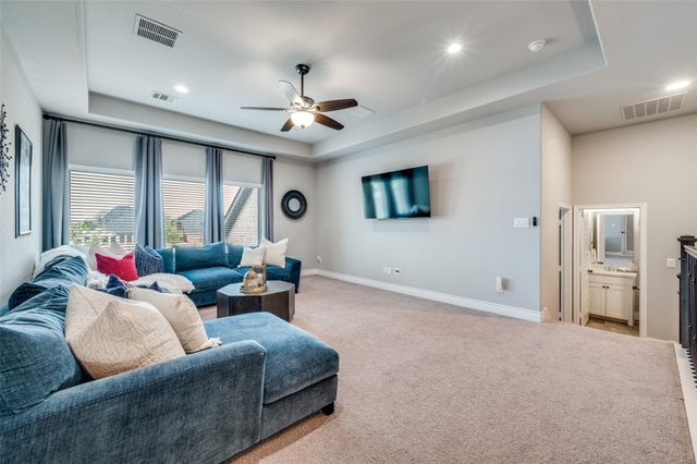 905 Hubbard Creek Trail, Mckinney, TX 75071