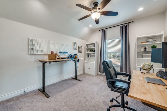 905 Hubbard Creek Trail, Mckinney, TX 75071