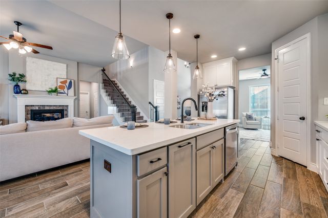 905 Hubbard Creek Trail, Mckinney, TX 75071