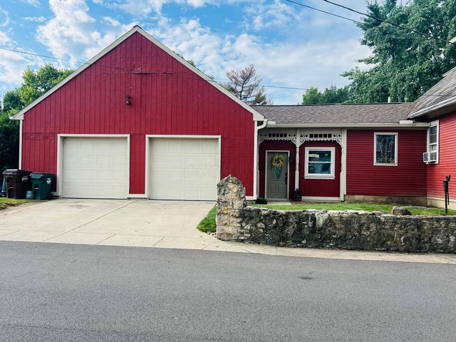 118 N Oak Avenue, Baltimore, OH 43105