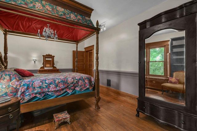 118 N Oak Avenue, Baltimore, OH 43105