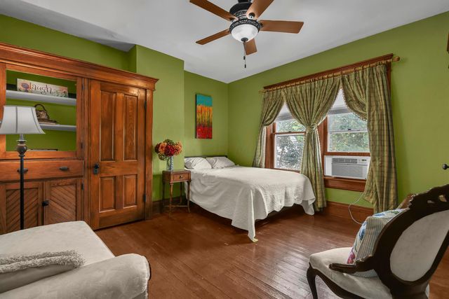 118 N Oak Avenue, Baltimore, OH 43105