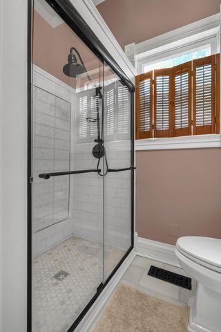 118 N Oak Avenue, Baltimore, OH 43105