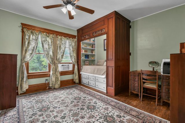 118 N Oak Avenue, Baltimore, OH 43105