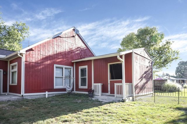 118 N Oak Avenue, Baltimore, OH 43105