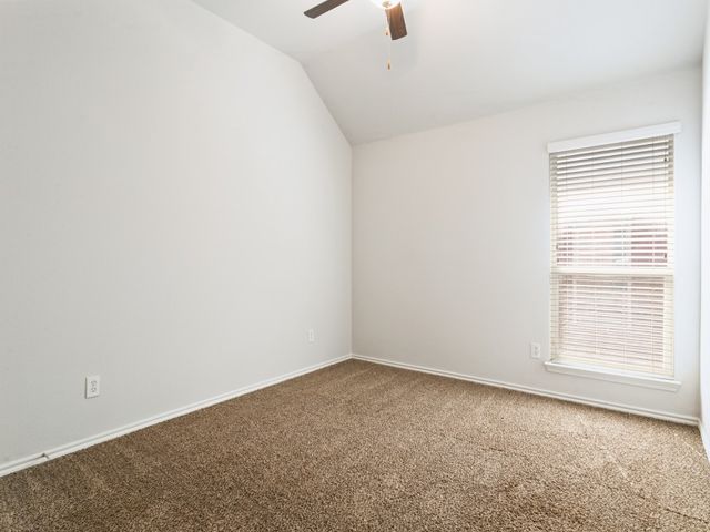 10132 Ash Creek Lane, Fort Worth, TX 76177