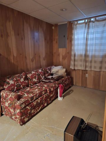 26845 Greenleigh Court, Southfield, MI 48076