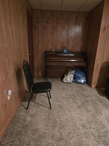 26845 Greenleigh Court, Southfield, MI 48076