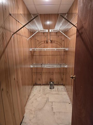 26845 Greenleigh Court, Southfield, MI 48076