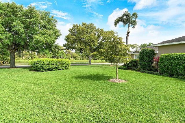 5168 MAHOGANY RUN AVENUE, Sarasota, FL 34241