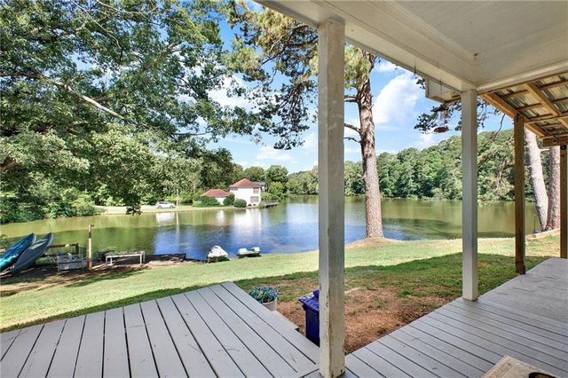 197 Big Springs SE Road, Calhoun, GA 30701